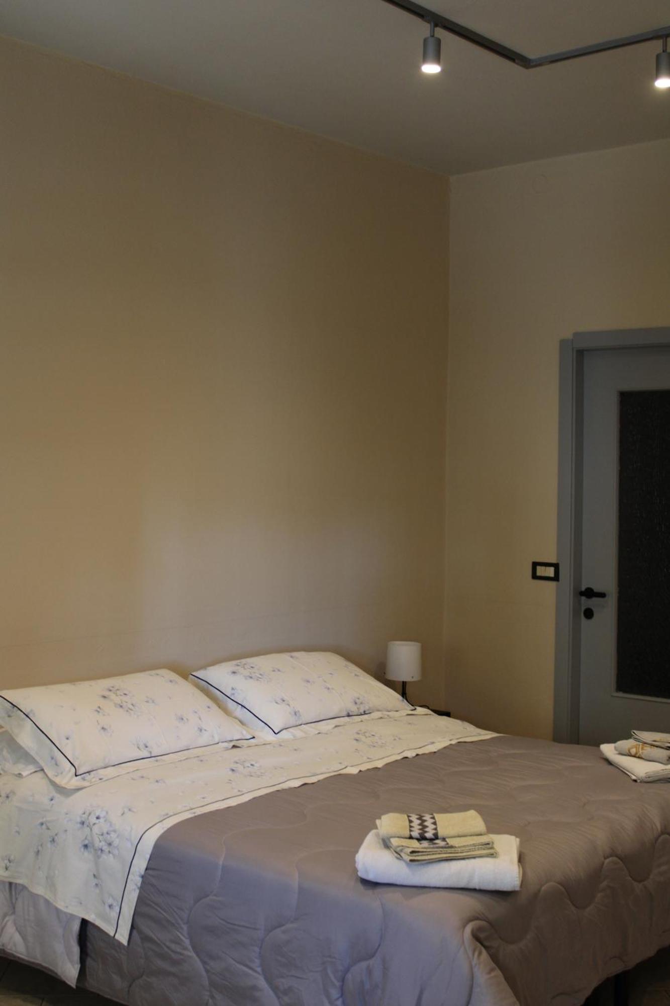 B&B Orchidea Bianca Gattico エクステリア 写真